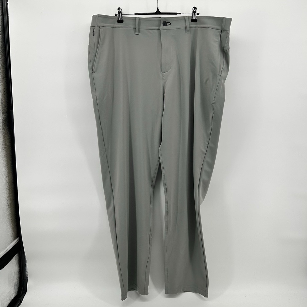 Public Rec Gamechanger Pants Mens 40x32 Gray Stretch Performance Travel Golf NWT